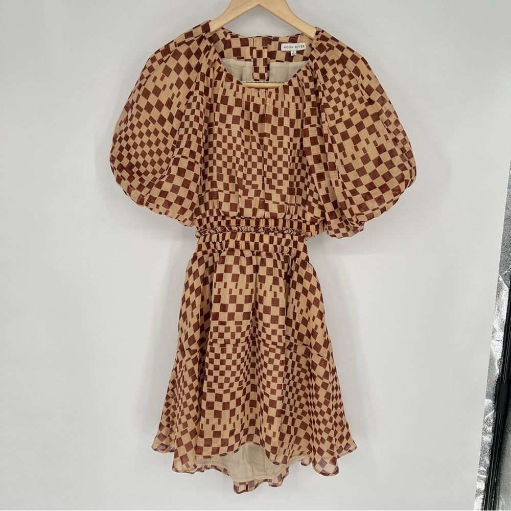 Moon River Tan and Brown Checkered Dress - Picture 5 of 16